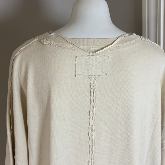 Free People Highland cow We The Free Farm Friends Tee Shirt Cream Sz L NEW - Picture 7 of 14